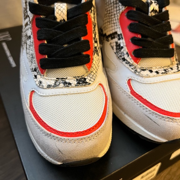 Wedge sneaker - Picture 2 of 8